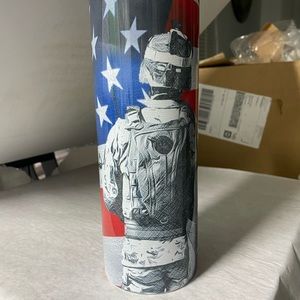 Military American flag soldier tumbler